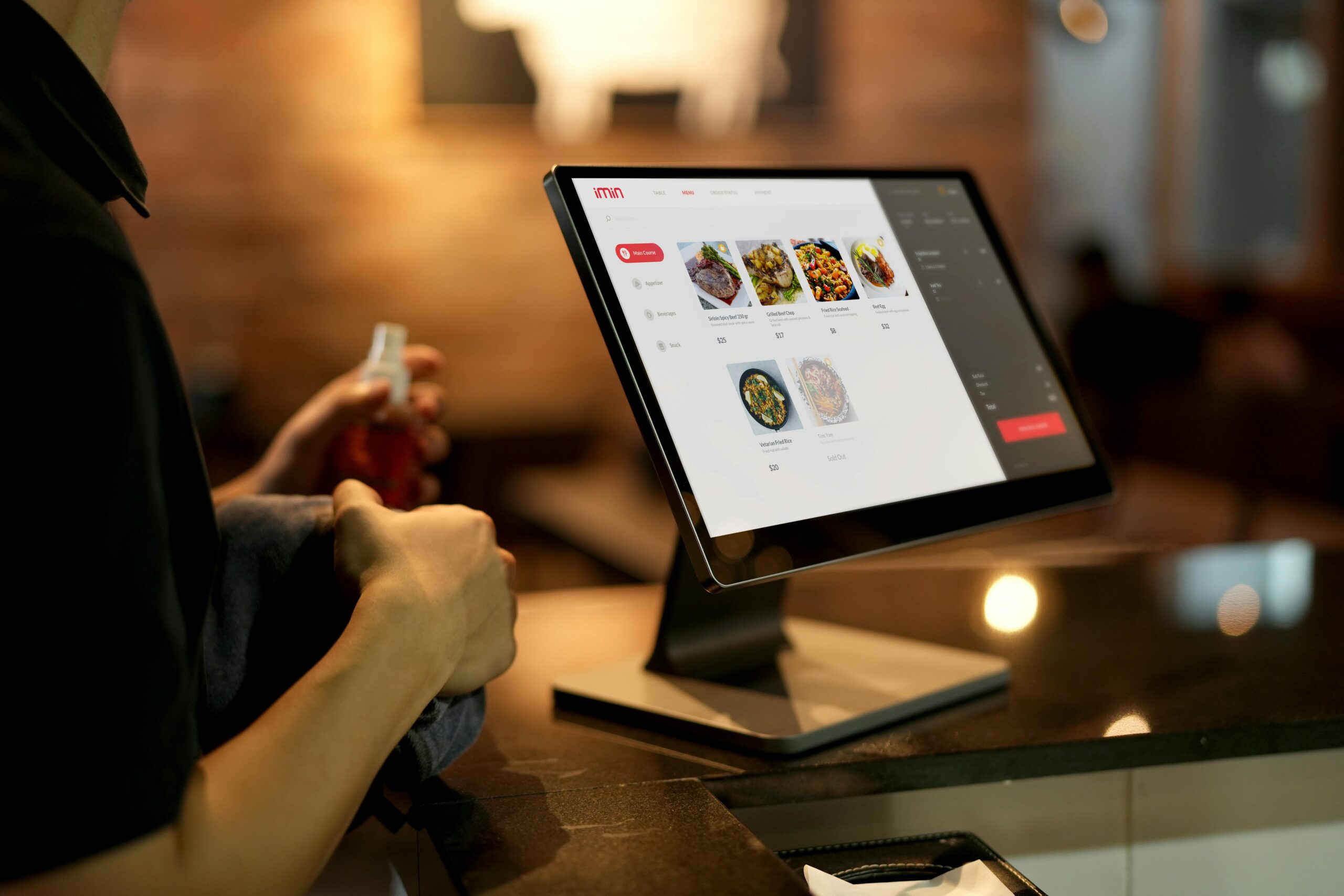Screenshot of BistroMD's weekly menu customization interface