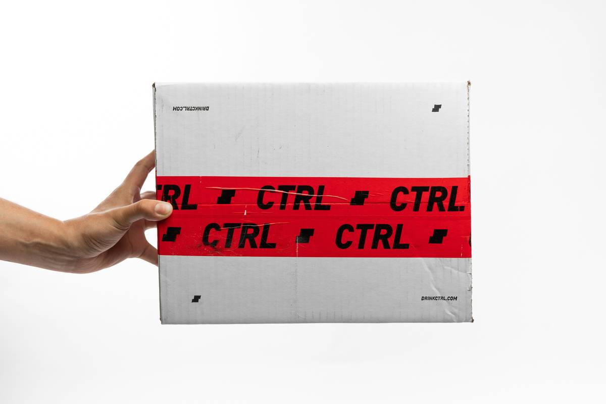 Graph showing significant weight loss trend line after using diet delivery subscription