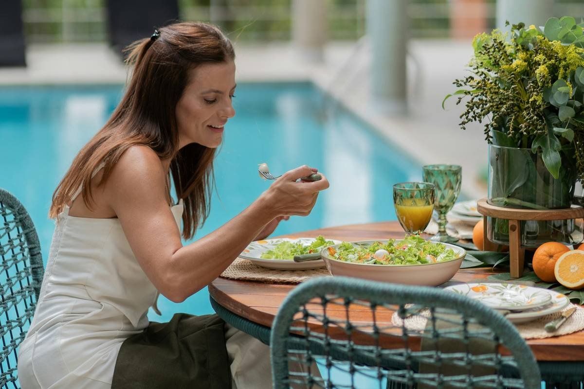 what to eat for healthy pregnancy - bistromd doctor-crafted meals with trimester-specific nutrition labels